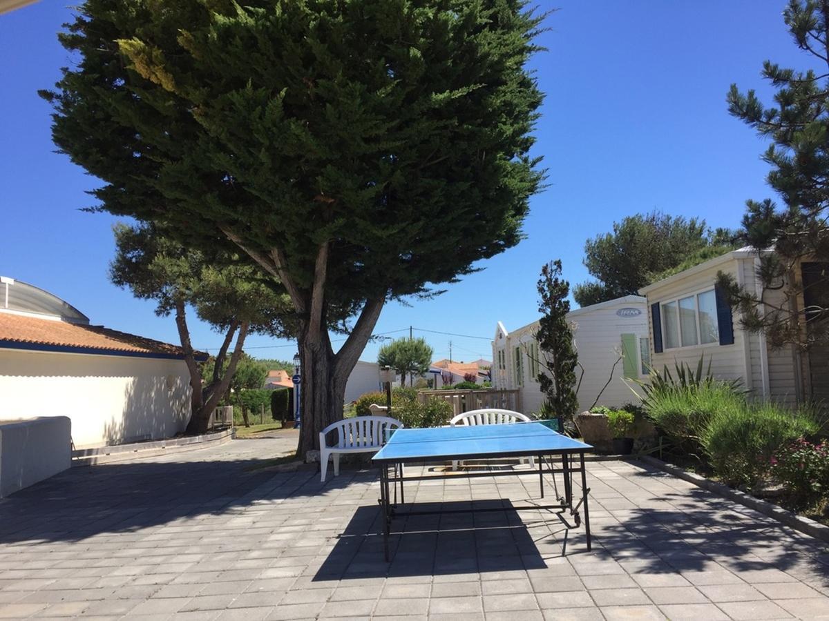 Camping Barataud Saint-Denis-dʼOléron Εξωτερικό φωτογραφία